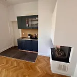 Villa Linnenschmidt Apartments In Zentraler Lage Bremen
