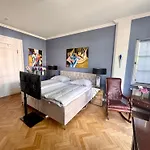 Villa Linnenschmidt Apartments In Zentraler Lage Bremen